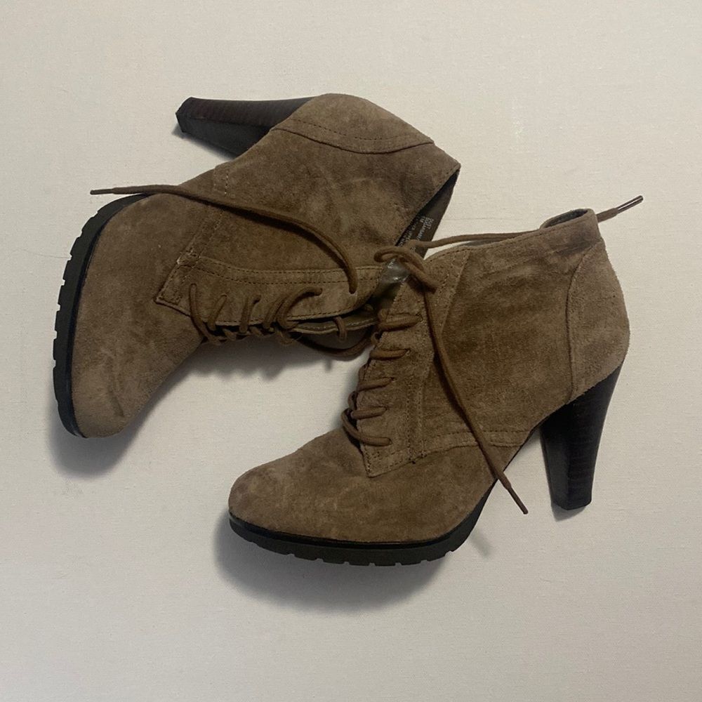 White Mountain Tan Heeled Booties